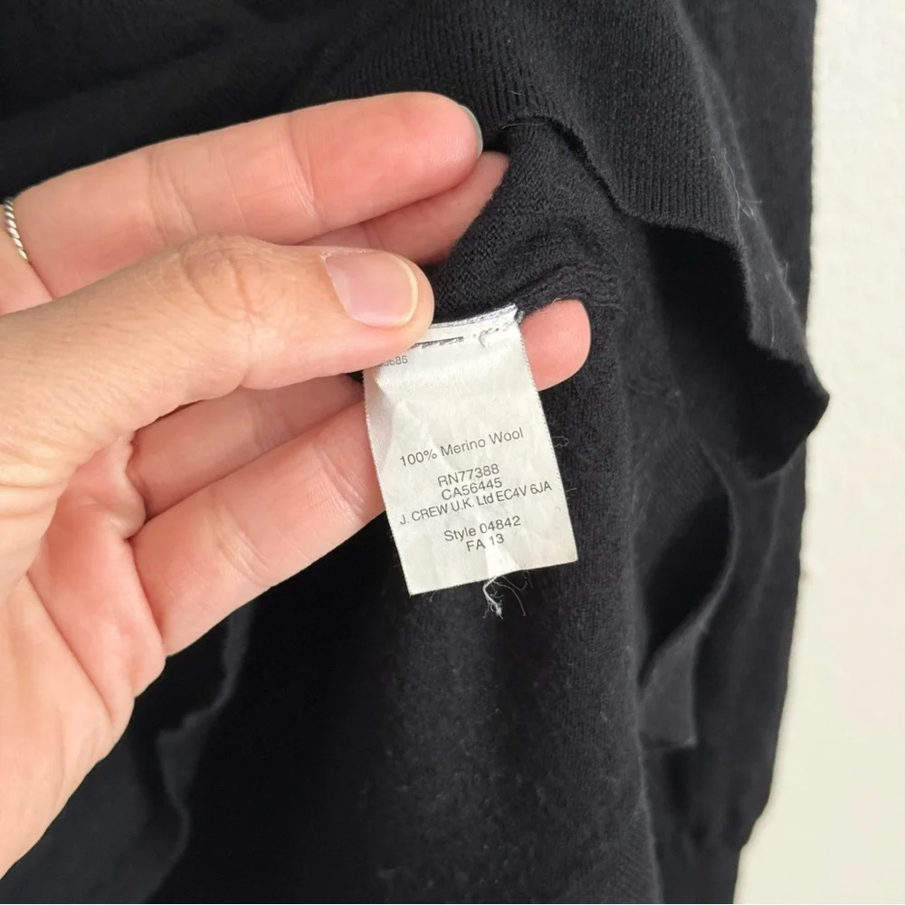 J. Crew Black 100% Merino Wool V-Neck Sweater Drop Shoulder Woman's Size Large